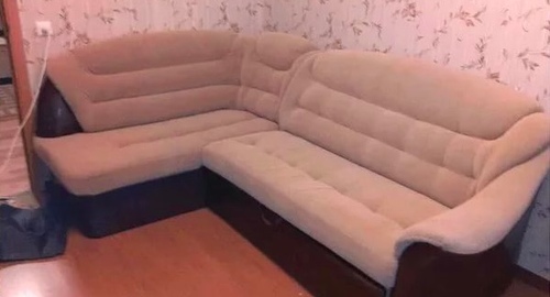 Перетяжка углового дивана. Римская